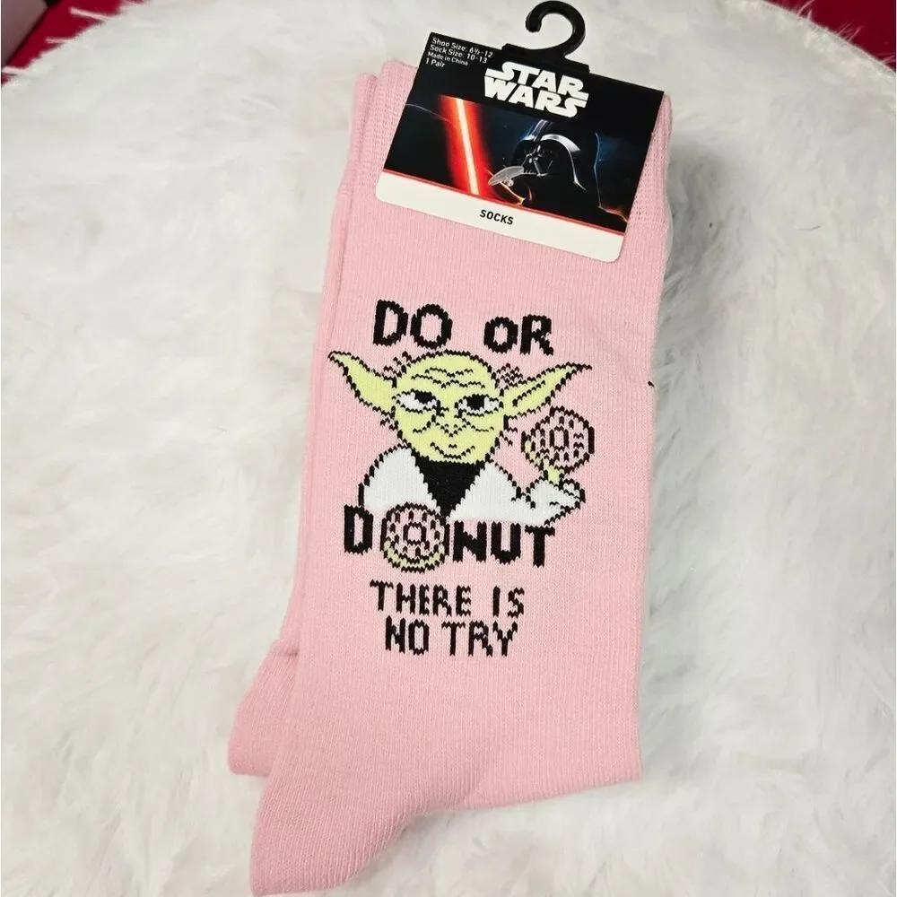 Star Wars Yoda Pink Crew Socks – Do or Donut, No Try Valentine Disney Classic